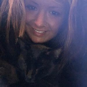 Meet your Posher, Randi-lyn